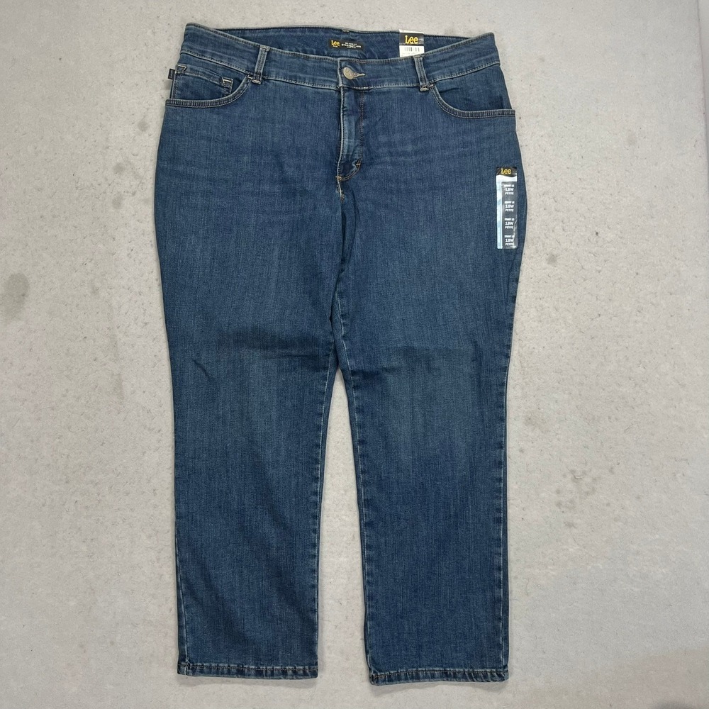 Lee Plus Instantly Slims Relaxed Fit Straight Leg Jeans 18W Petite Ellis Blue
